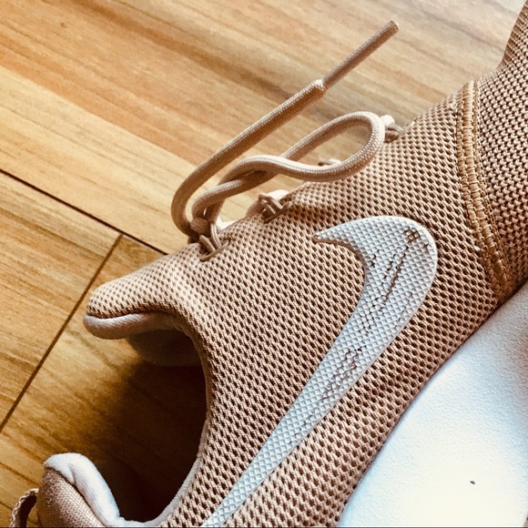 Nike Light Pink Pegasus Zoom - Picture 6 of 8